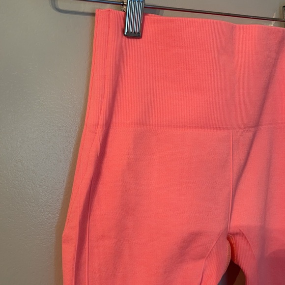 Lululemon Compression Leggings - Picture 4 of 6